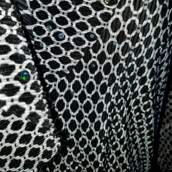 Brittany Black Sparkle Ruffle Top! - Picture 7 of 8